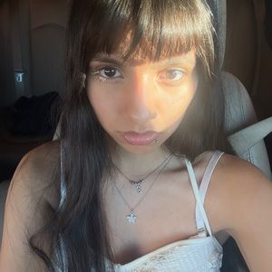 Meet your Posher, Irene